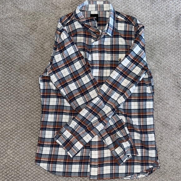 Vans Other - Mens Vans plaid button down